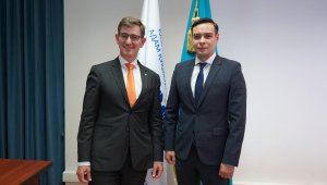 Омбудсмен провел встречу с послом Королевства Нидерландов в Казахстане