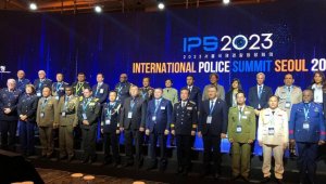 Казахстанские силовики участвуют в полицейском саммите в Корее