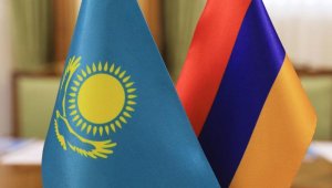 Премьер-министр Армении поздравил президента Казахстана