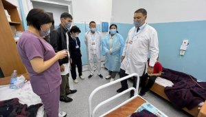 В Жамбылской области госпитализировали 33 детей после отравления в столовой