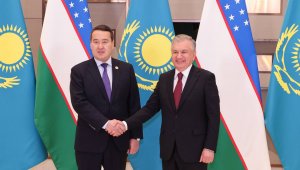 Казахстан и Узбекистан обсудили пути расширения двустороннего сотрудничества