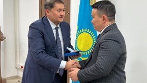 Казахстанского ученого наградили в Астане