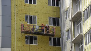 В Алмалинском районе Алматы восстановлено 170 фасадов домов