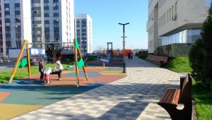 Общественное пространство с игровыми зонами построили в Наурызбайском районе Алматы