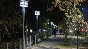 В Алматы установили антивандальные торшерные светильники