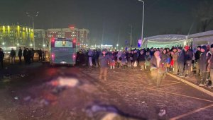 Неуправляемый автобус наехал на людей в Алматы, есть погибшие