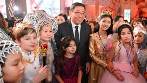 Президентская новогодняя елка состоялась в Алматы