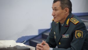Министр по ЧС призвал казахстанцев не выезжать в дальнюю дорогу