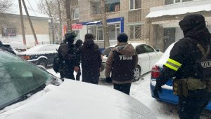 Вымогал миллион долларов: сотрудники УБОП задержали жителя ЗКО