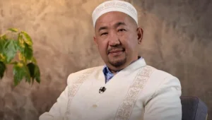 Джо Байден пригласил известного казахстанского имама на званый ужин