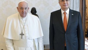 Токаев встретился с Папой Римским в Ватикане