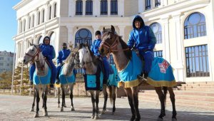 Благодарность Токаеву выразили аксакалы Мангистау за поддержку статуса казахской адайской лошади