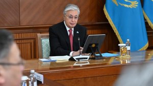 Токаев: Казахстанские дороги должны быть качественными, пока этого нет