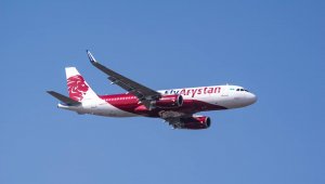 Борт FlyArystan едва не столкнулся с другим самолетом в Мумбаи