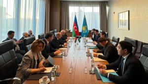 Астана и Баку обсуждают транзит казахстанской нефти через Азербайджан