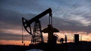 Добыча нефти сократилась в Казахстане