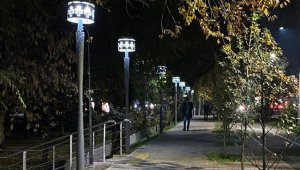 На 20 улицах Алатауского района заменено свыше тысячи светильников