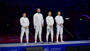 Казахстанские фехтовальщики выиграли историческую лицензию на Олимпиаду