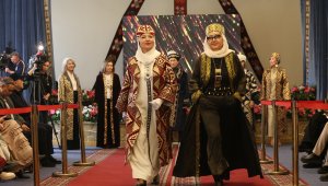 Как отметили День национальной одежды в Алматы
