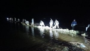 Бригада теробороны предотвратила наводнение в селе Сулыколь ЗКО