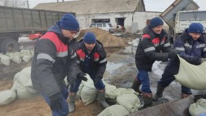 На помощь костанайским спасателям пришли военные, полиция, Нацгвардия, Казавиаспас