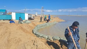 Наводнения в Казахстане: что известно к этому часу