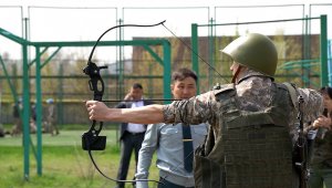 Соревнования по военно-прикладным видам спорта прошли среди школьников Алматы