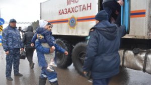 Паводки в Казахстане: более 18 650 человек вернулись в свои дома