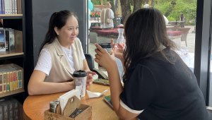 Кофе за книгу: в Алматы открылся уникальный проект для читателей