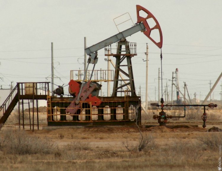 В Казахстане сократили добычу нефти