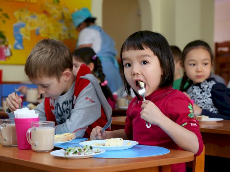 В Алматы будут субсидировать расходы родителей на питание детей в частных детсадах