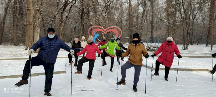 Помочь и поддержать