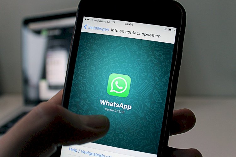 Утечкой личных данных из WhatsApp пугают казахстанцев