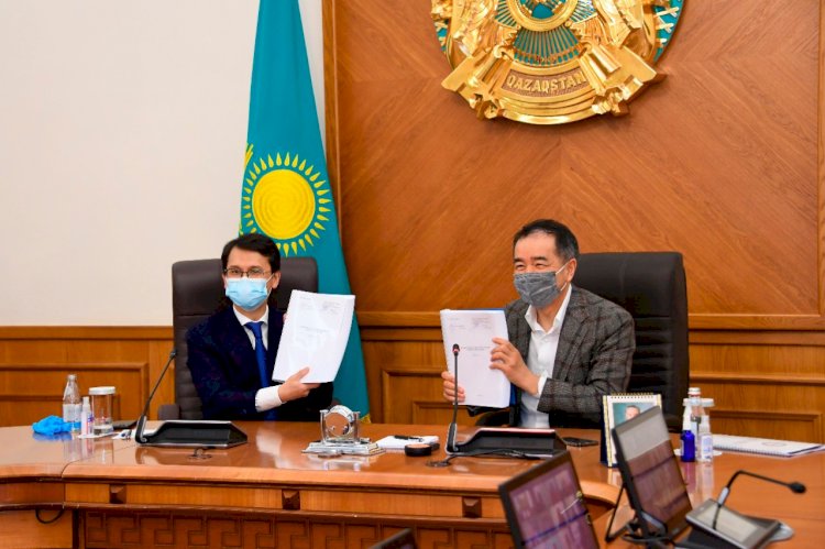 Бакытжан Сагинтаев и Багдат Мусин подписали план ИТ-архитектуры Алматы