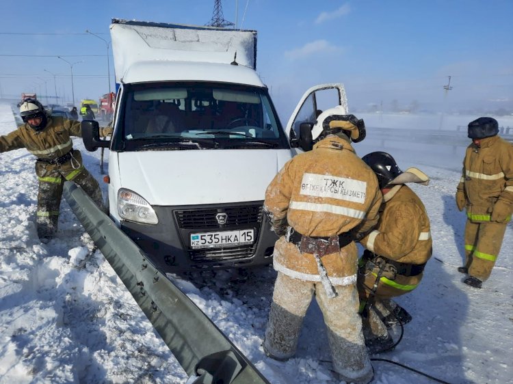 Из снежных заносов по республике спасены 72 человека