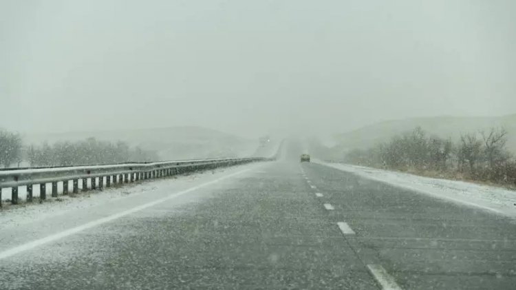 Автомагистраль закрыли из-за непогоды в Алматинской области
