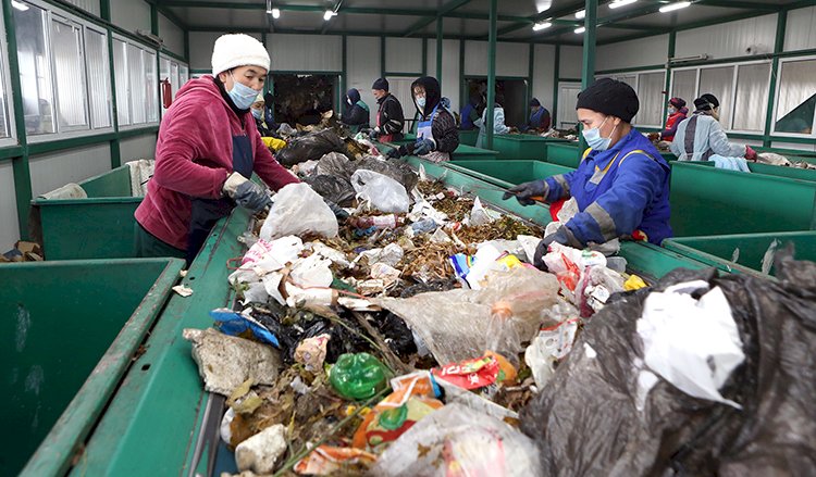 Полтонны мусора на человека