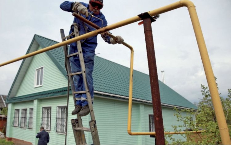В Алматы бесплатно газифицировали 92 частных дома нуждающихся семей