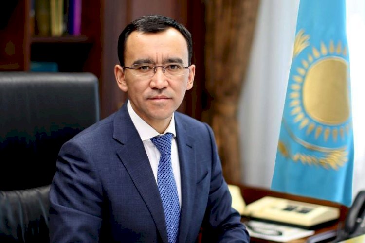 Маулен Ашимбаев поздравил казахстанцев с праздником Ораза айт