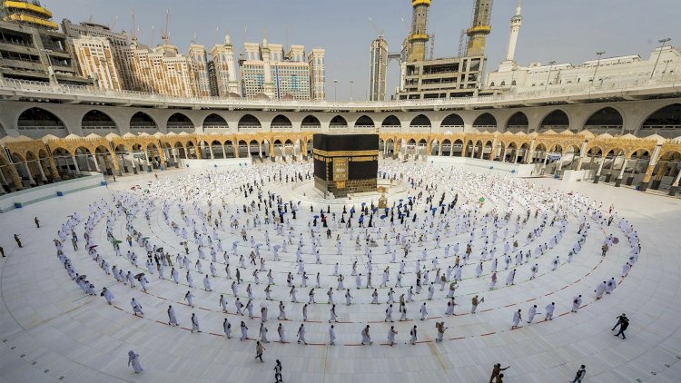 Хадж-2021: Саудовская Аравия объявила об особых требованиях к паломникам