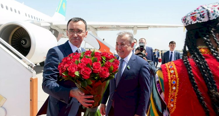 Председатель Сената Казахстана прибыл в Ташкент