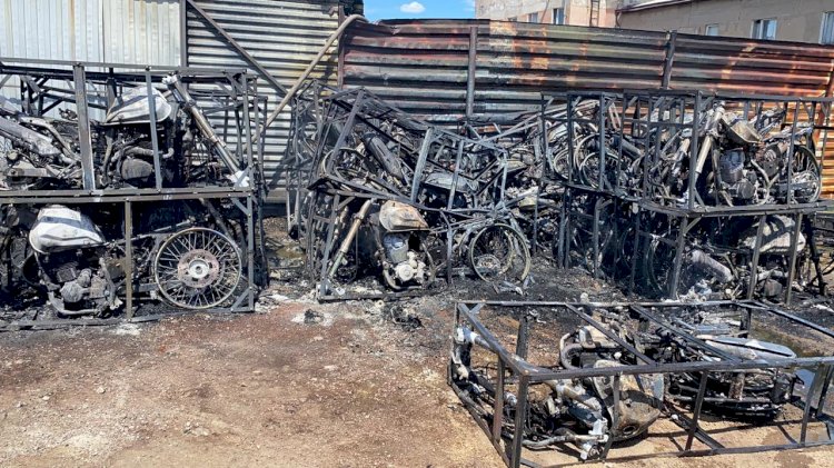 Более 30 мотоциклов сгорели за несколько минут в Нур-Султане