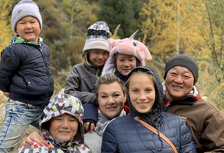 В Алматы планируют открыть первую в своем роде школу осознанного родительства
