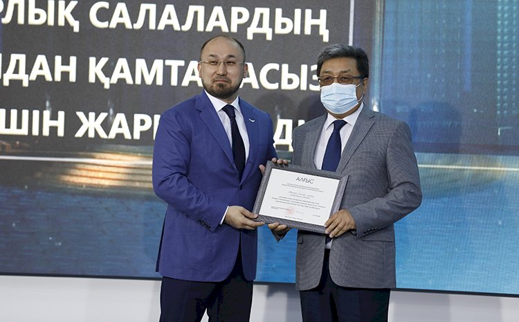 Президент РК поблагодарил коллектив газеты «Вечерний Алматы» за эффективную работу