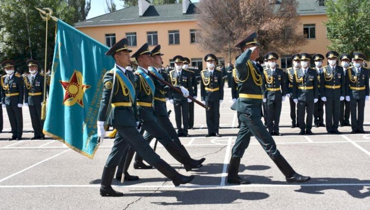 350 молодых офицеров пополнят ряды Вооруженных Сил Казахстана