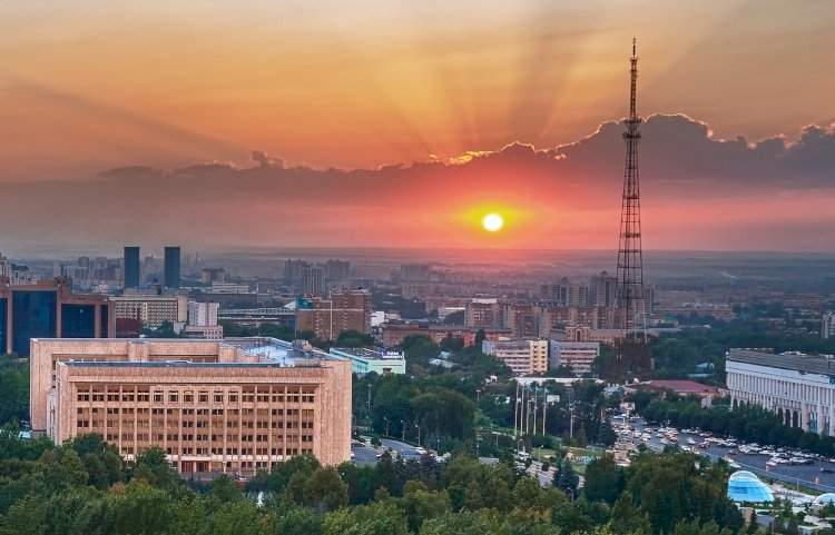 Какие погодные сюрпризы ожидают алматинцев на предстоящей неделе