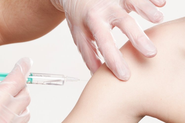 Рима Ахметова: «Вакцинация дает огромный шанс на возвращение к нормальной жизни»