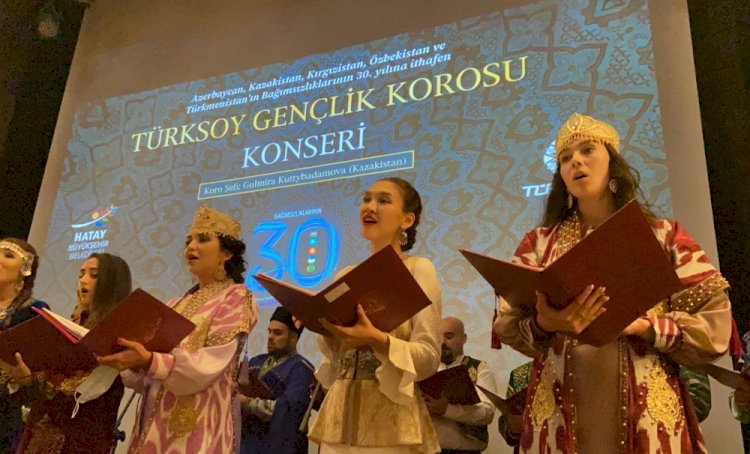 Казахстанцы приняли участие в концерте в честь 30-летия независимости тюркских государств