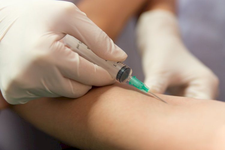 В Минздраве РК опровергли очередной фейк о тайной вакцинации школьников