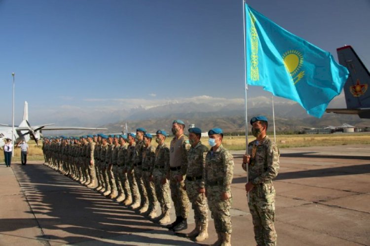 Казахстанские десантники вернулись с АрМИ с серебром